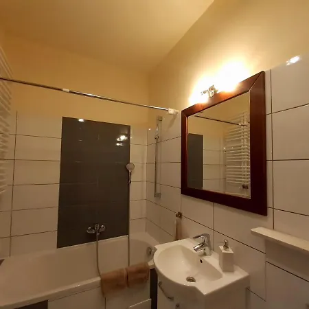 Green Wilanow Apartment With Free Parking Warsaw Exterior photo