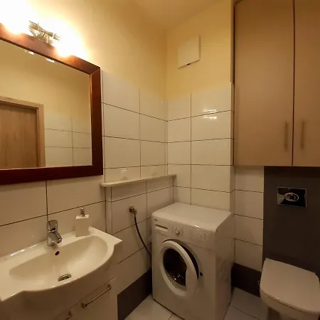 Green Wilanow Apartment With Free Parking Warsaw Exterior photo